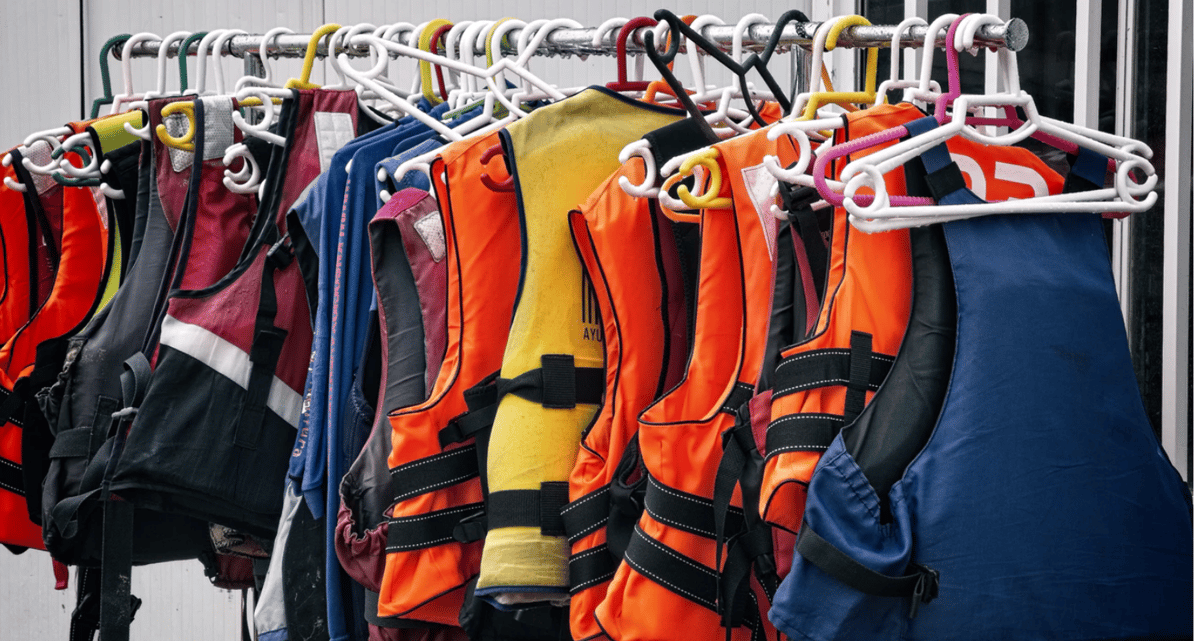 Boating Safety Coast Guard Approved Life Jackets
